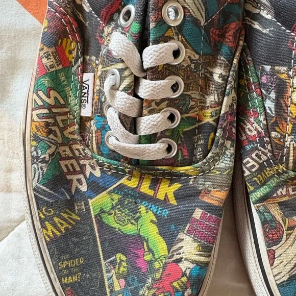 Marvel Comic Print Sneakers - Picture 2 of 5